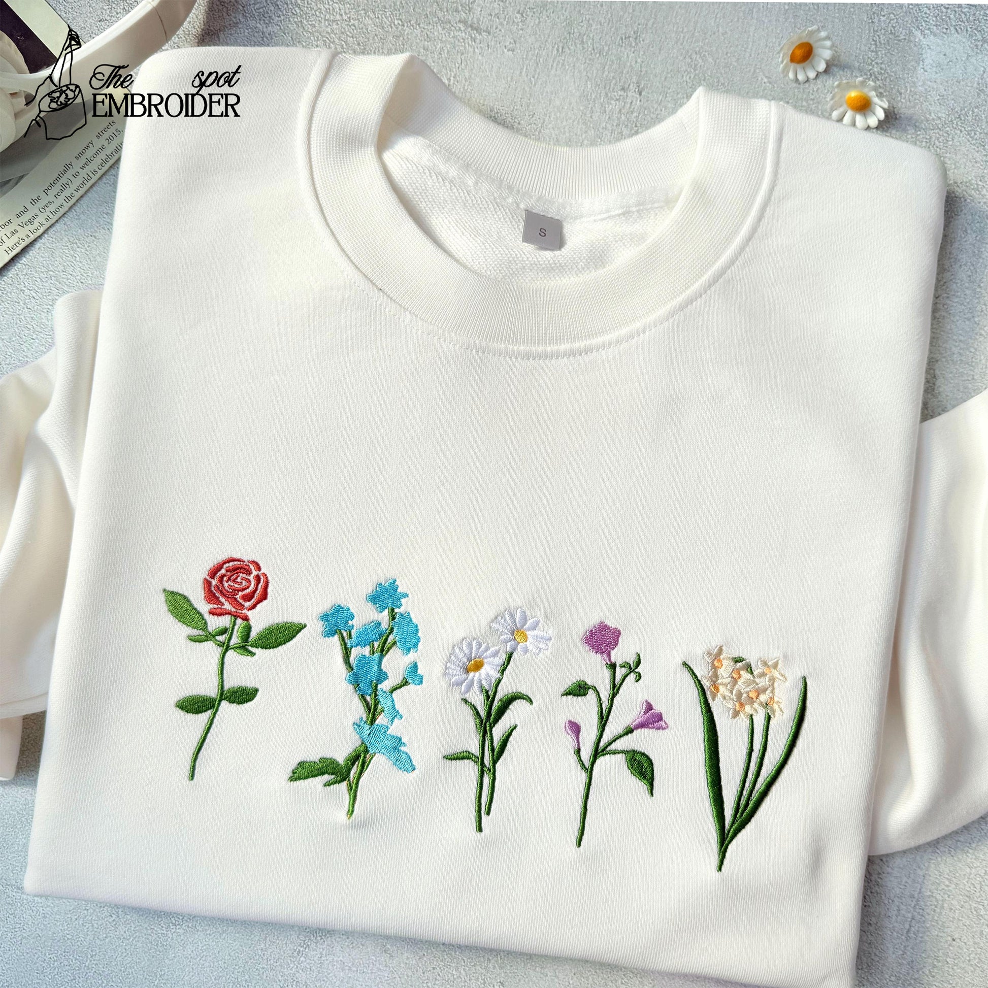 Custom Embroidered Birth Month Birth Flower Sweatshirt, Embroidered Birth Flower Crewneck, Birth Month Flower Hoodie, Custom Gift for Mama Mom
