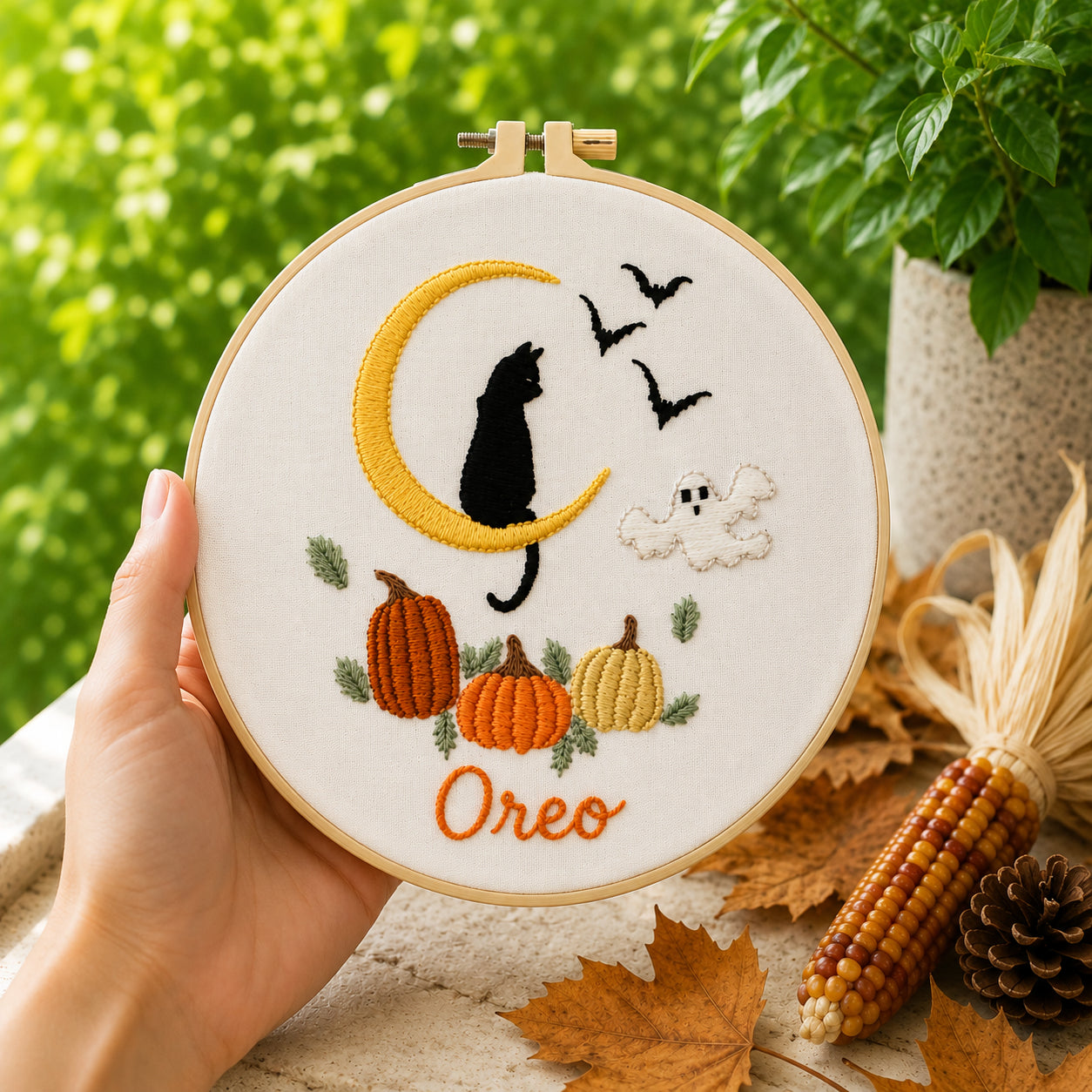 Personalized Black Cat Halloween Embroidery Hoop, Custom Pet Name Wall Art, Moon Cat Fall Decor, Handmade Spooky Nursery Gift HOOP12