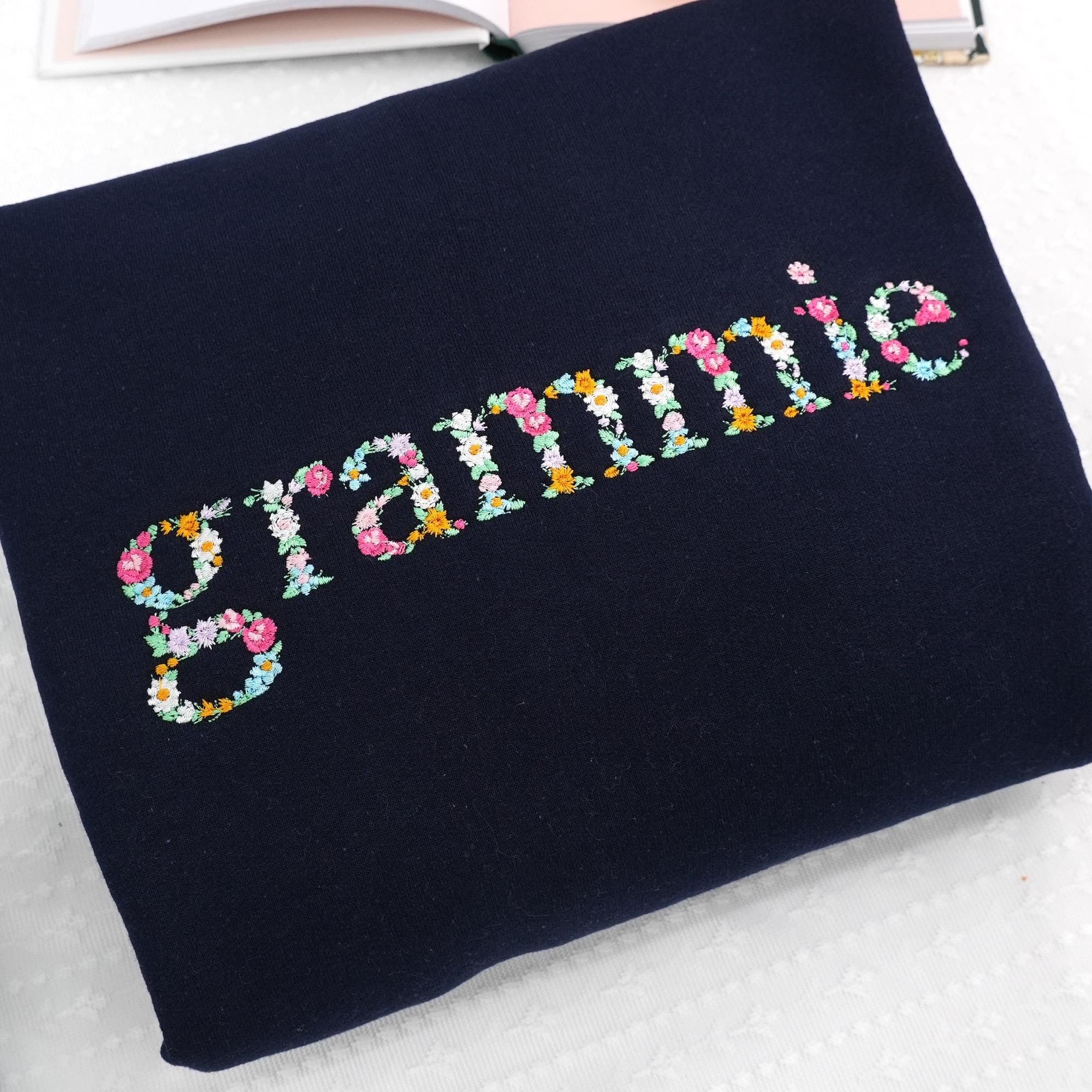 Custom Mama Sweatshirt With Floral, Embroidered Grandma Sweatshirt With Kids Names, Birthday Gift For Mom, Nana Sweatshirt-Christmas Gift