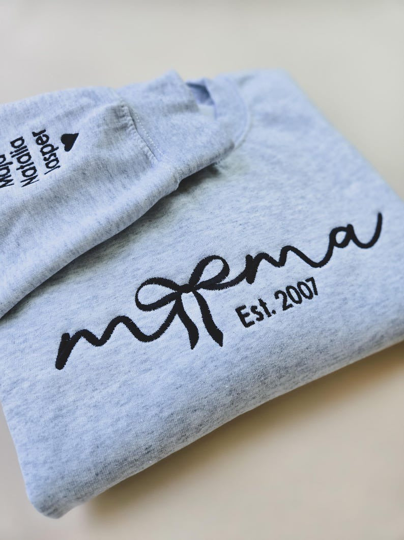 Mama Embroidered Sweatshirt, Custom Est. 2024 Sweater, Personalized Mom Gift, New Mom Announcement, Baby Shower Gift, Cozy Fall Hoodie