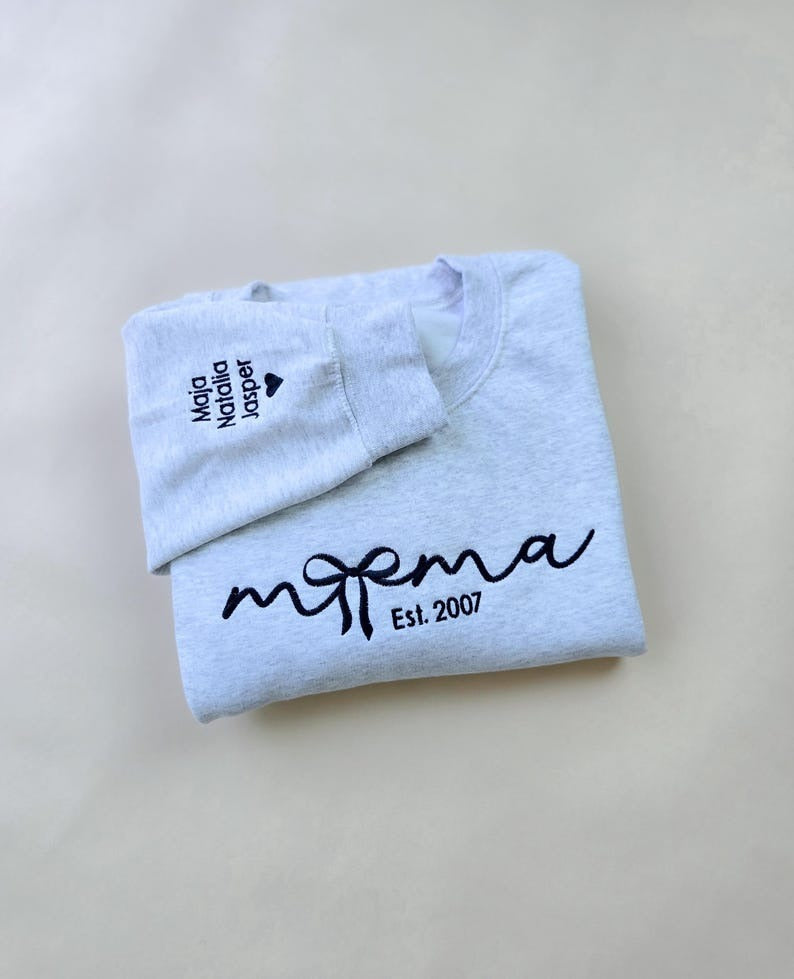 Mama Embroidered Sweatshirt, Custom Est. 2024 Sweater, Personalized Mom Gift, New Mom Announcement, Baby Shower Gift, Cozy Fall Hoodie