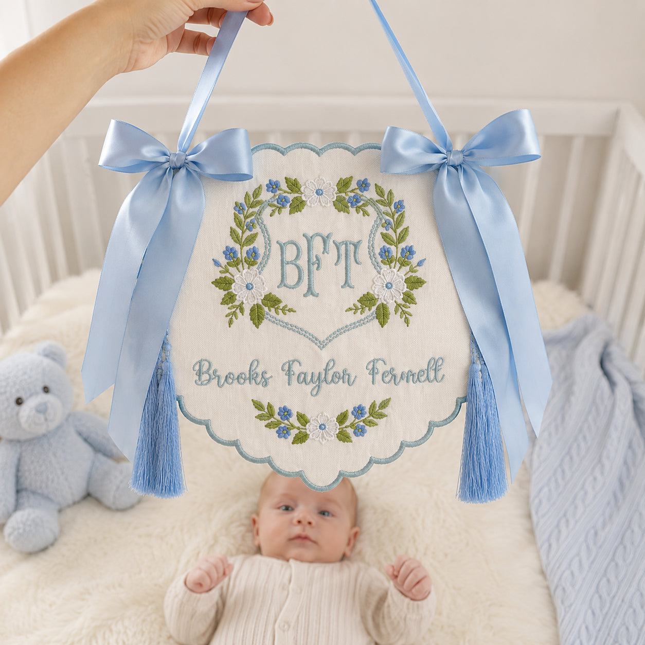 Personalized Embroidered Floral Baby Crib Banner, Custom Baby Name Nursery Banner with Birth Stats Tag, Newborn Hospital Announcement, Baby Shower Gift BBFLAG12