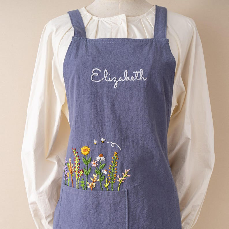 Custom Flowers Hand Embroidered Apron, Handmade Floral Apron, Embroidered Apron, Linen Apron, Gardening Apron, Kitchen Apron, Mom Gift EMAP15