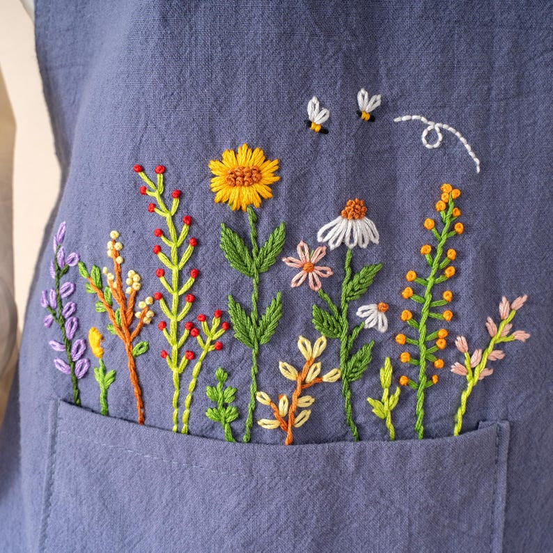 Custom Flowers Hand Embroidered Apron, Handmade Floral Apron, Embroidered Apron, Linen Apron, Gardening Apron, Kitchen Apron, Mom Gift EMAP15