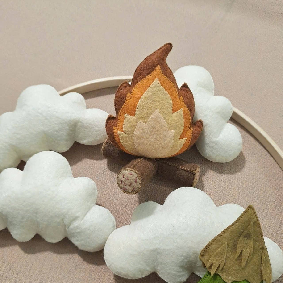 Woodland Baby Mobile, Handmade Felt Crib Mobile with Bear Fox Elephant Forest Animals, Nursery Decor, Baby Shower Gift BBMB31