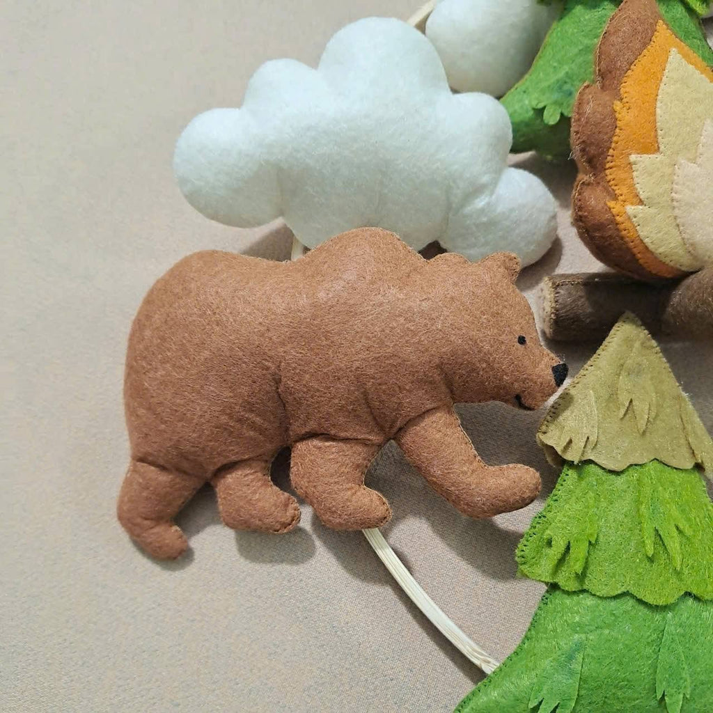 Woodland Baby Mobile, Handmade Felt Crib Mobile with Bear Fox Elephant Forest Animals, Nursery Decor, Baby Shower Gift BBMB31