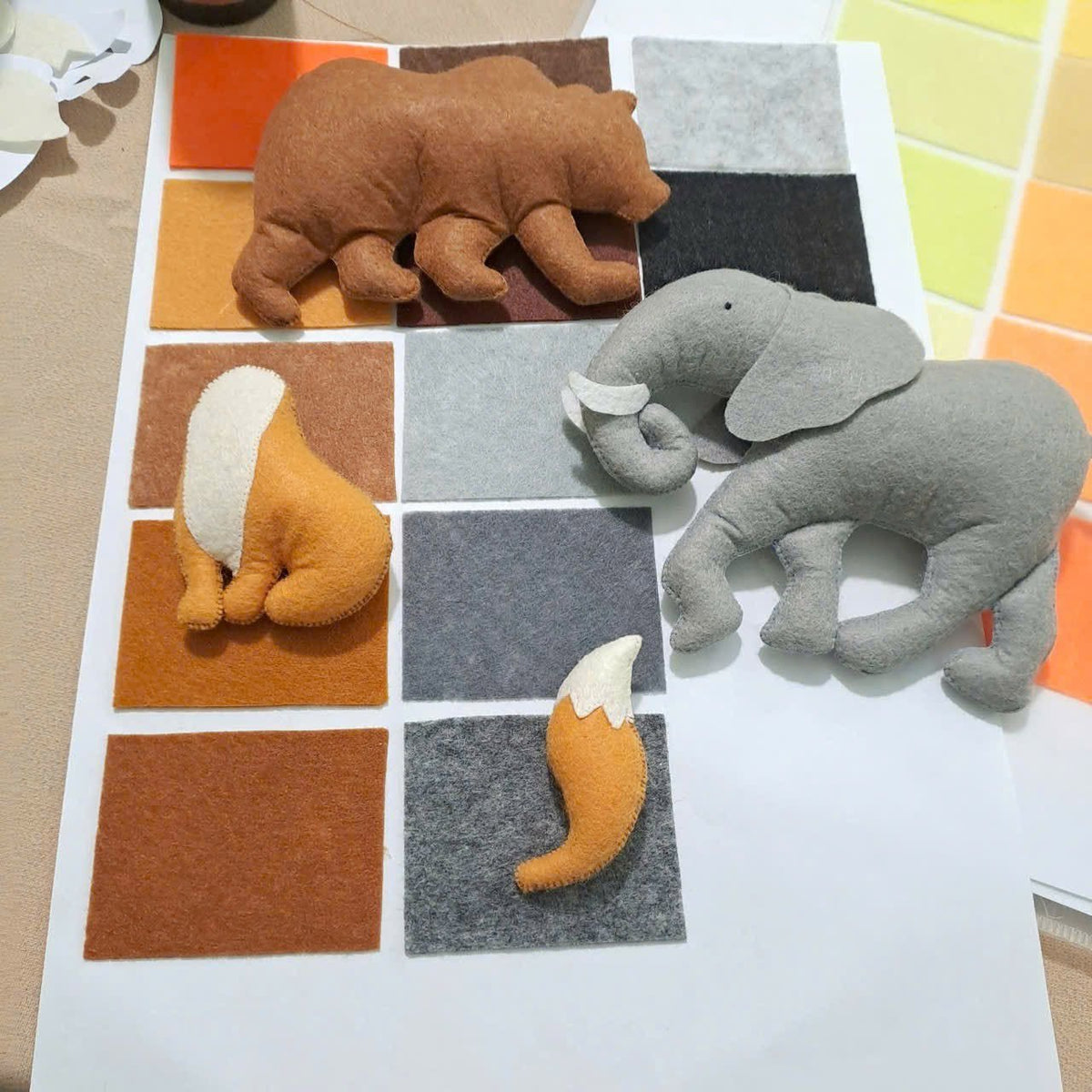 Woodland Baby Mobile, Handmade Felt Crib Mobile with Bear Fox Elephant Forest Animals, Nursery Decor, Baby Shower Gift BBMB31