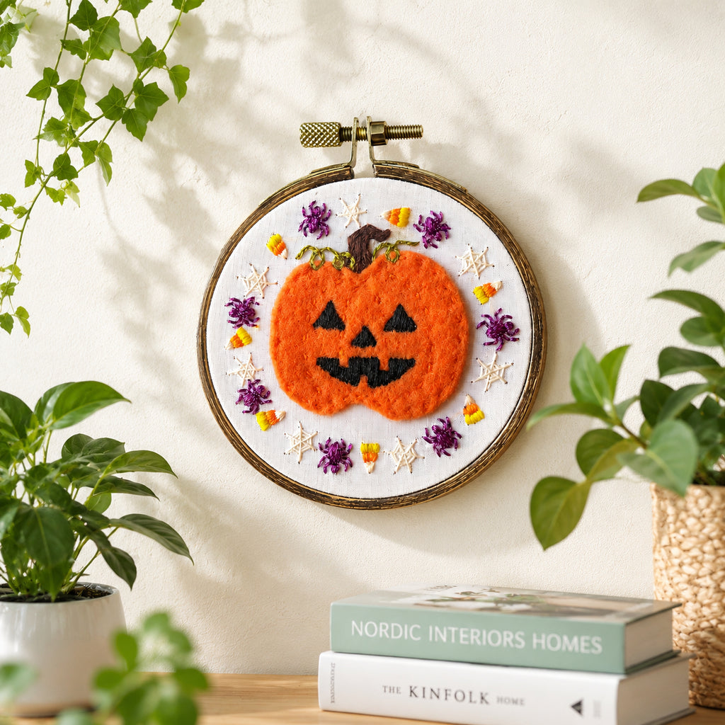 Halloween Pumpkin Hand-Embroidery Hoop, Handmade Halloween Pumpkin Wall Art, Fall Decor Gift, Spooky Seasonal Decoration HOOP16