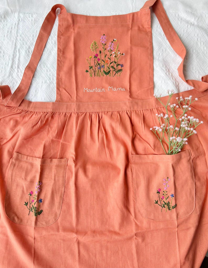 Custom Flowers Hand Embroidered Apron, Handmade Floral Apron With Pocket, Embroidered Apron, Linen Apron, Gardening Apron, Kitchen Apron, Mom Gift EMAP16