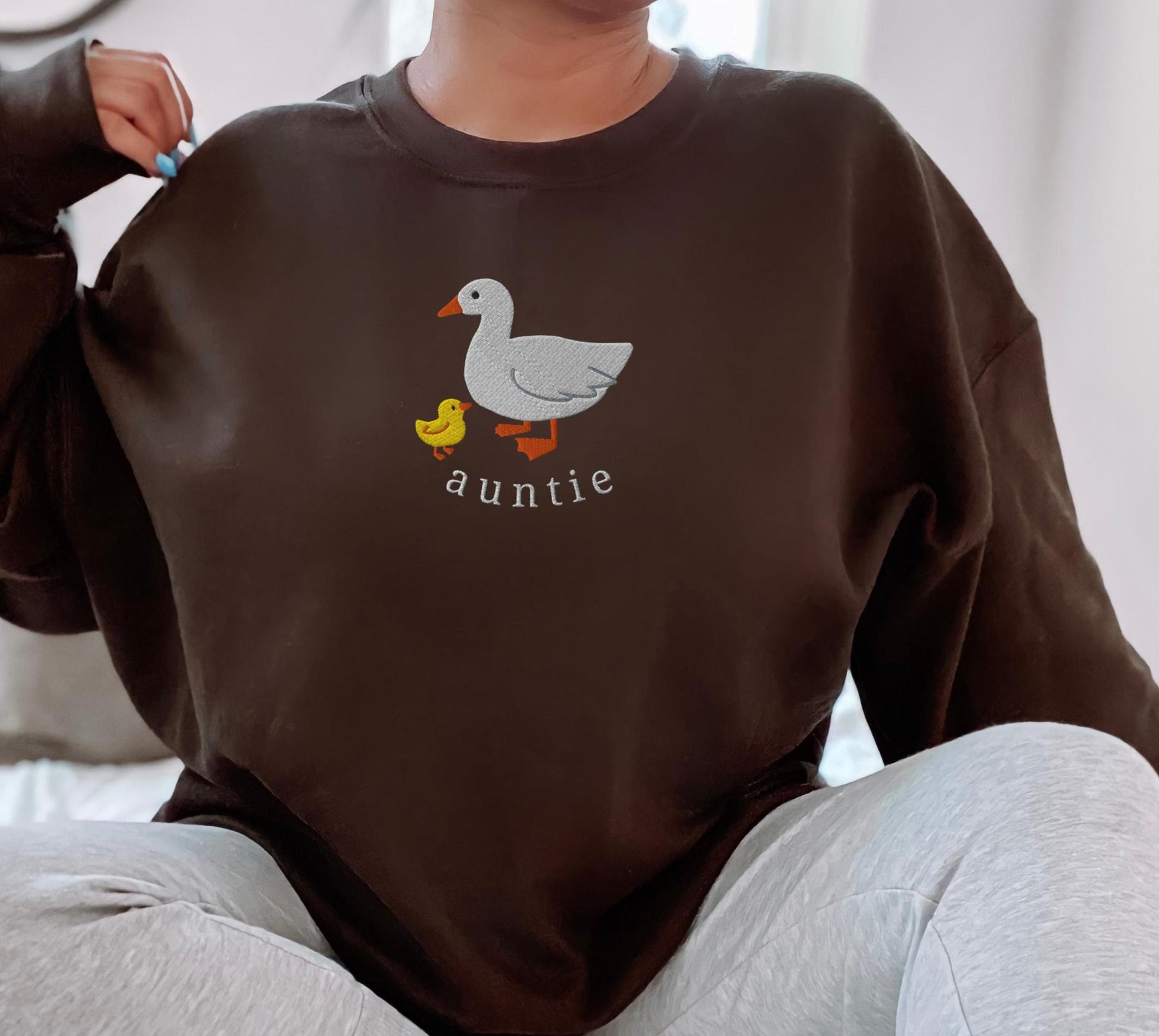 Auntie Embroidered Sweatshirt, Cute Aunt Goose Sweater Crewneck, New Aunt Gift, Baby Reveal Aunt Gifts, Auntie Duck With Baby Chick