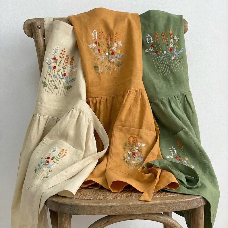 Custom Flowers Hand Embroidered Apron, Handmade Floral Apron With Pocket, Embroidered Apron, Linen Apron, Gardening Apron, Kitchen Apron, Mom Gift EMAP17