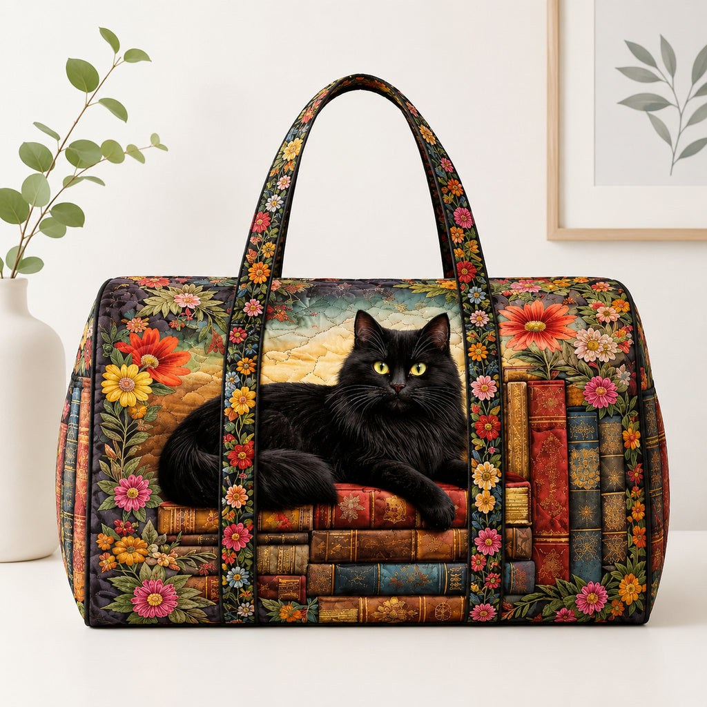 Black Cat Quilted Travel Bag, Book Lover Weekender Bag, Cat Duffle Bag, Family Trip Bag QTTVB14
