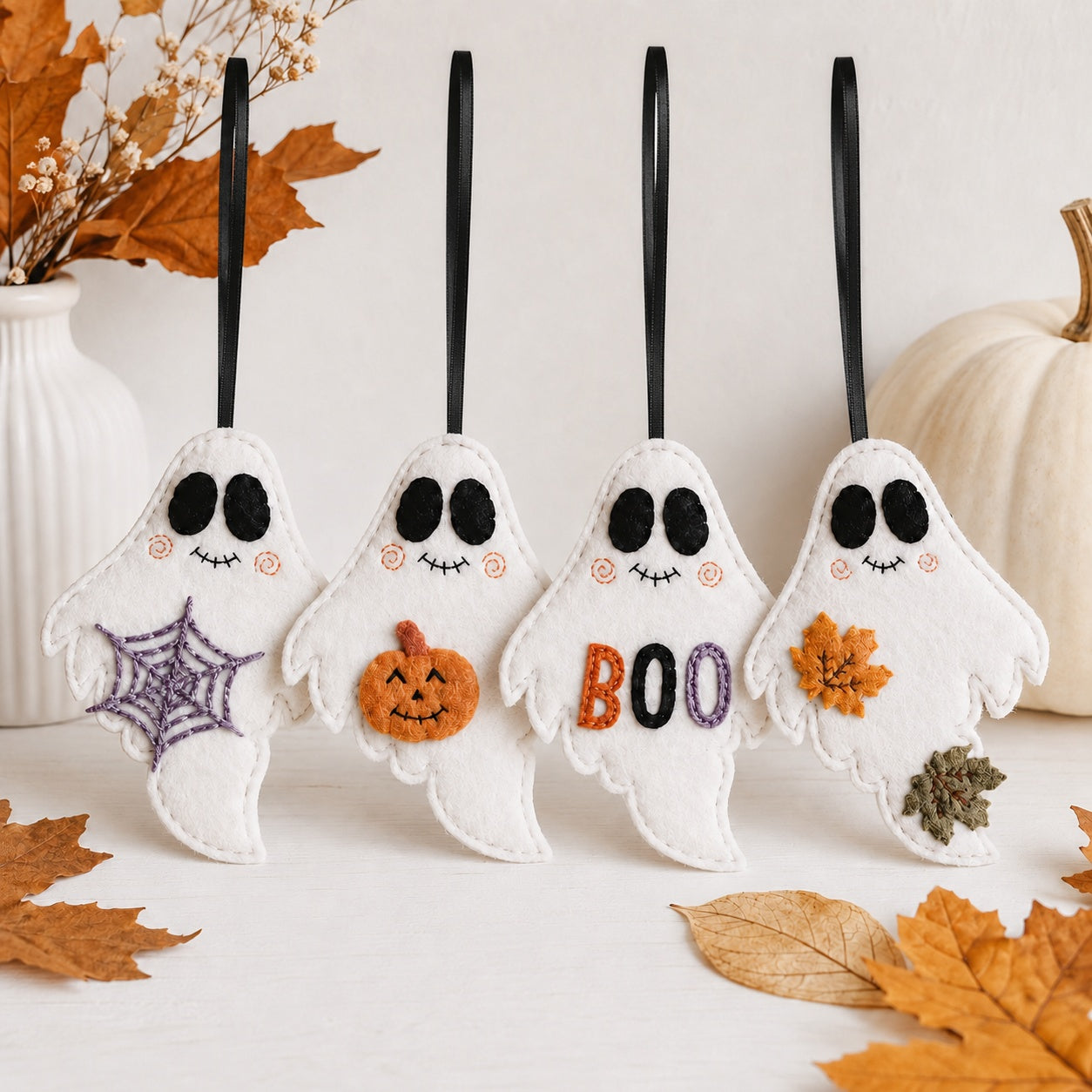 Set 4Pcs Halloween Ghost Felt Ornament, Hand-Embroidery Ghost Boo Felt Ornament, Hanging Decor, Halloween Gift for Home Decoration HFOR17