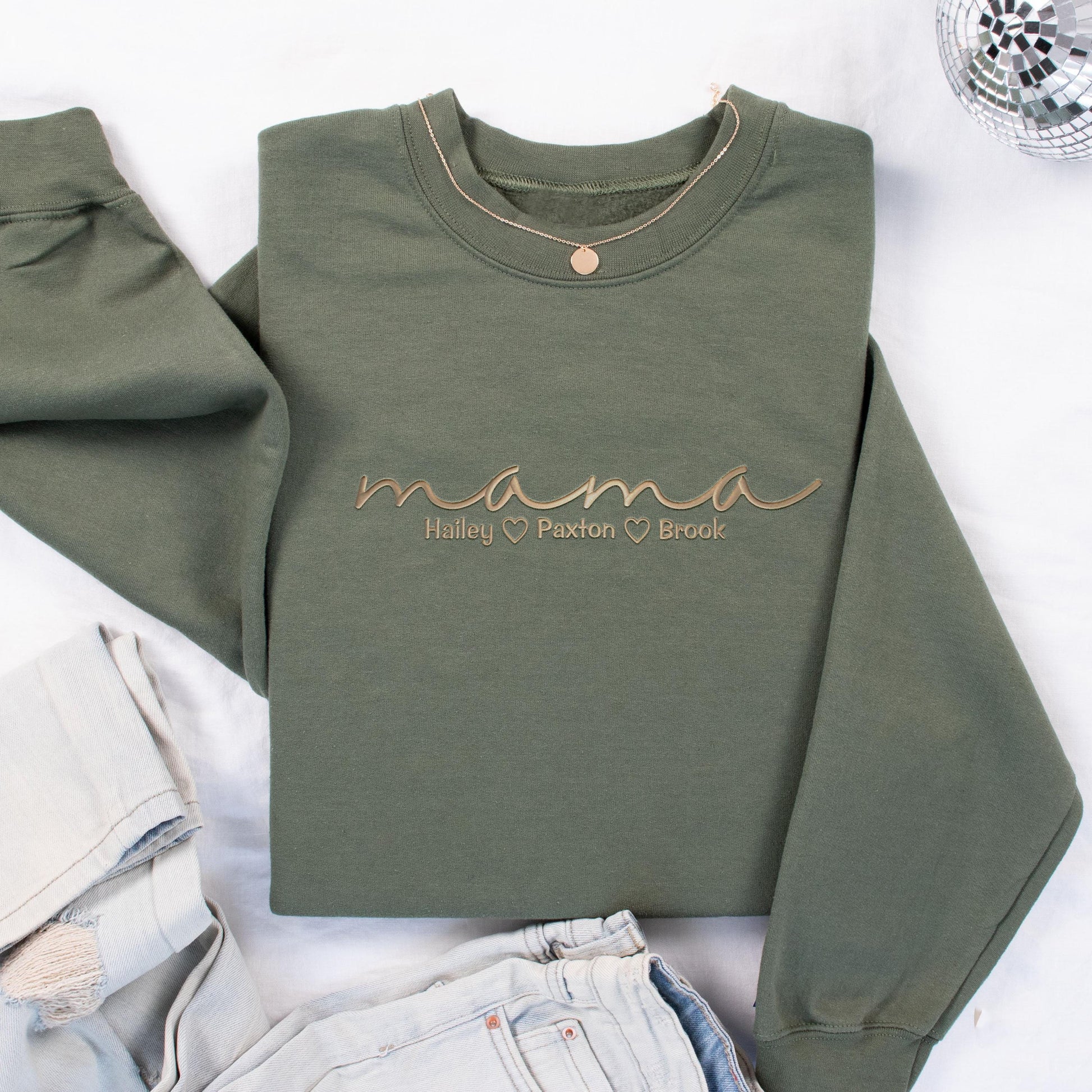 Embroidered Personalized Mama Sweatshirt, Mother's Day Gift, New Mom Gift, Minimalist Cool Mom Sweater Mom Christmas Gift