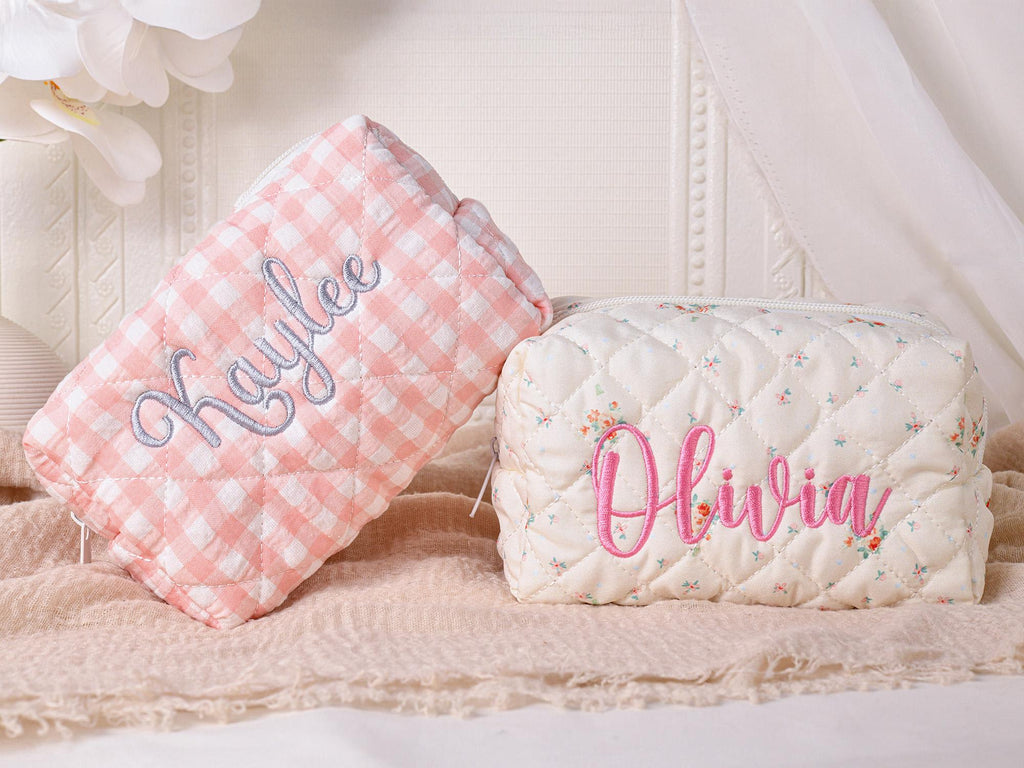 Personalized Embroidered Makeup Bag – Custom Floral Cosmetic Bag, Travel Makeup Pouch, Bridesmaid Gift for Her