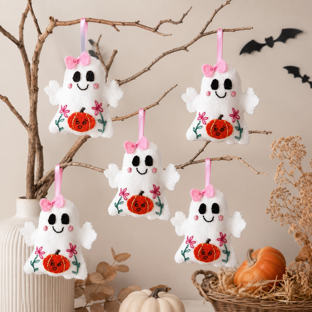 Set 2pcs Halloween Boo Felt Ornament, Hand-Embroidery Baby Boo Felt Ornament, Custom Baby Ornament, Halloween Gift for Home Decoration HFOR18