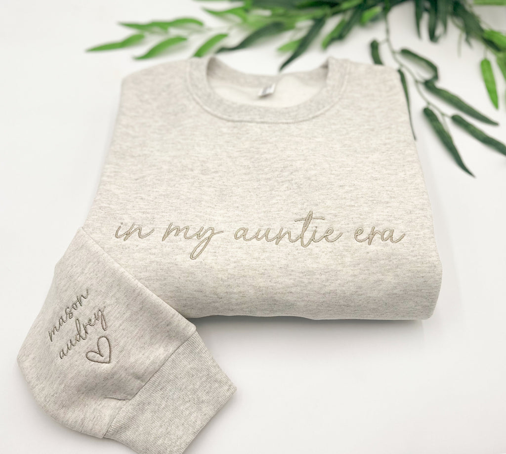 In My Auntie Era Sweatshirt, Aunt Gift, Minimalist Embroidered Sweater, Cozy Auntie Crewneck, Cool Aunt Outfit, Custom Shirt