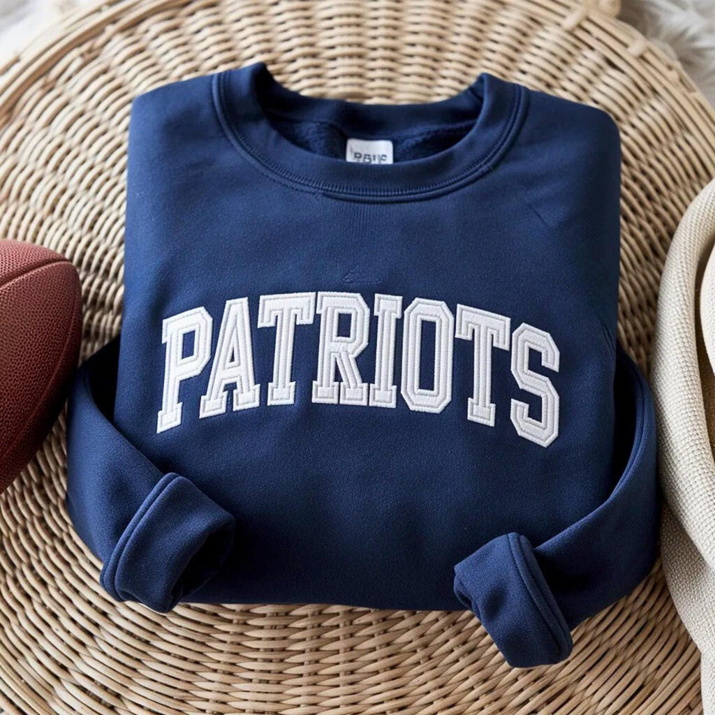 Vintage Embroidered Patriots Sweatshirt – Classic Game Day Team Spirit Crewneck