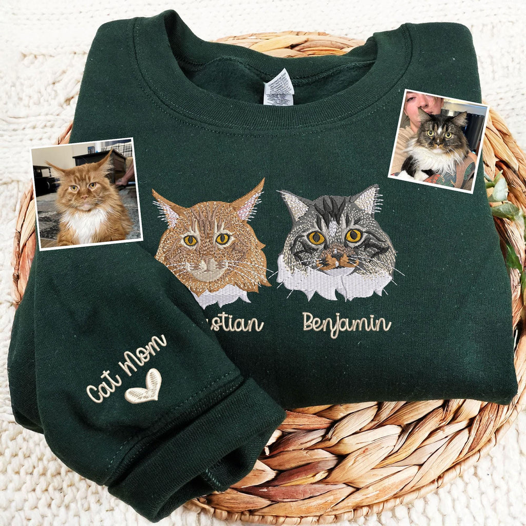 Embroidered Cat Mom Sweatshirt for Women – Custom Pet Portrait Crewneck from Photo, Personalized Cat Lover Gift, Birthday Present for Mom
