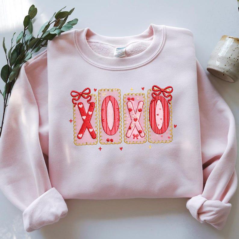 XOXO Valentine Embroidered Sweatshirt, Pink Red Heart Coquette Crewneck, Trendy Valentine’s Day Sweatshirt