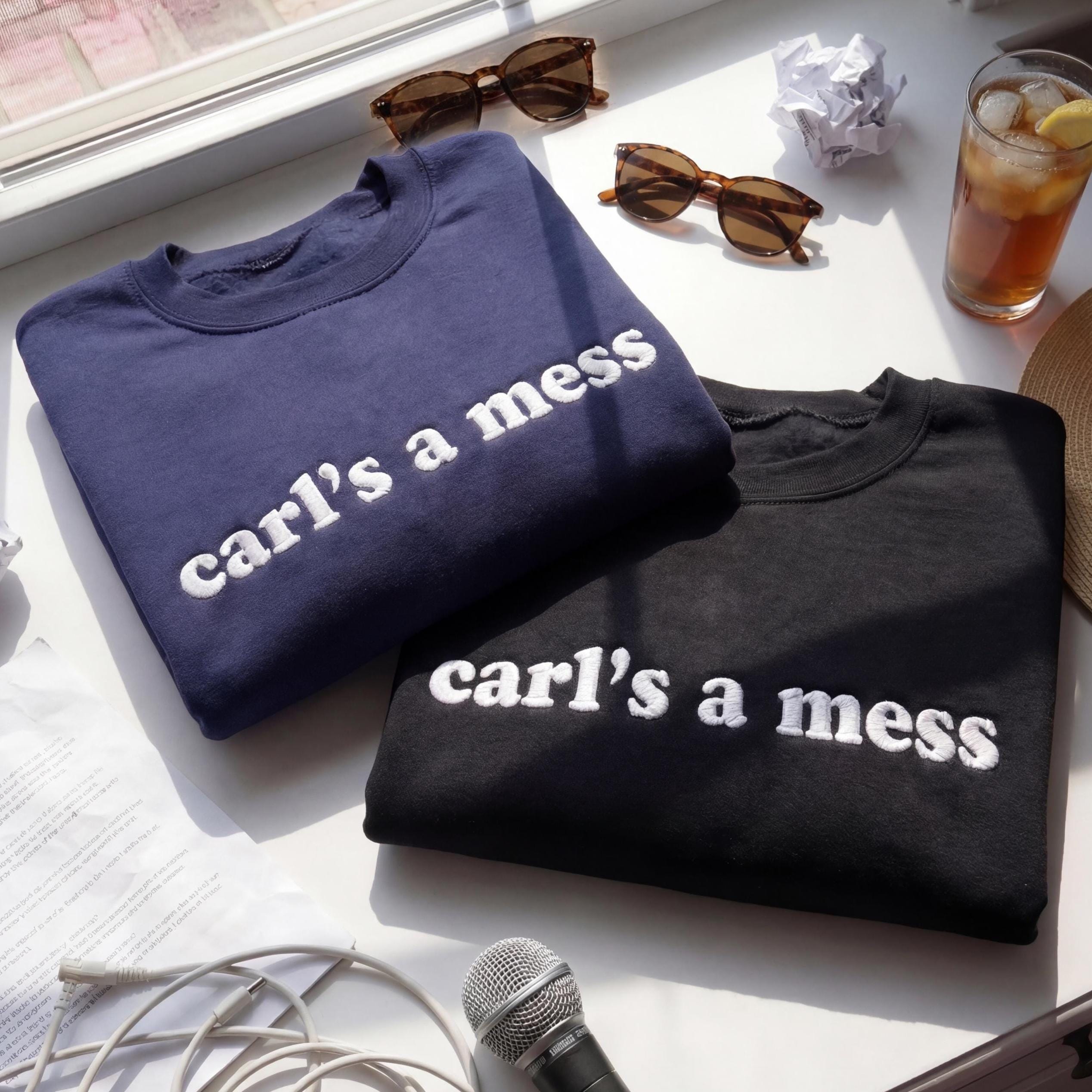 Embroidered Carls A Mess Sweatshirt – Funny Scribble Font Crewneck, Reality TV Pop Culture Gift, Sarcastic Abstract Sweater, Trendy Unisex Apparel