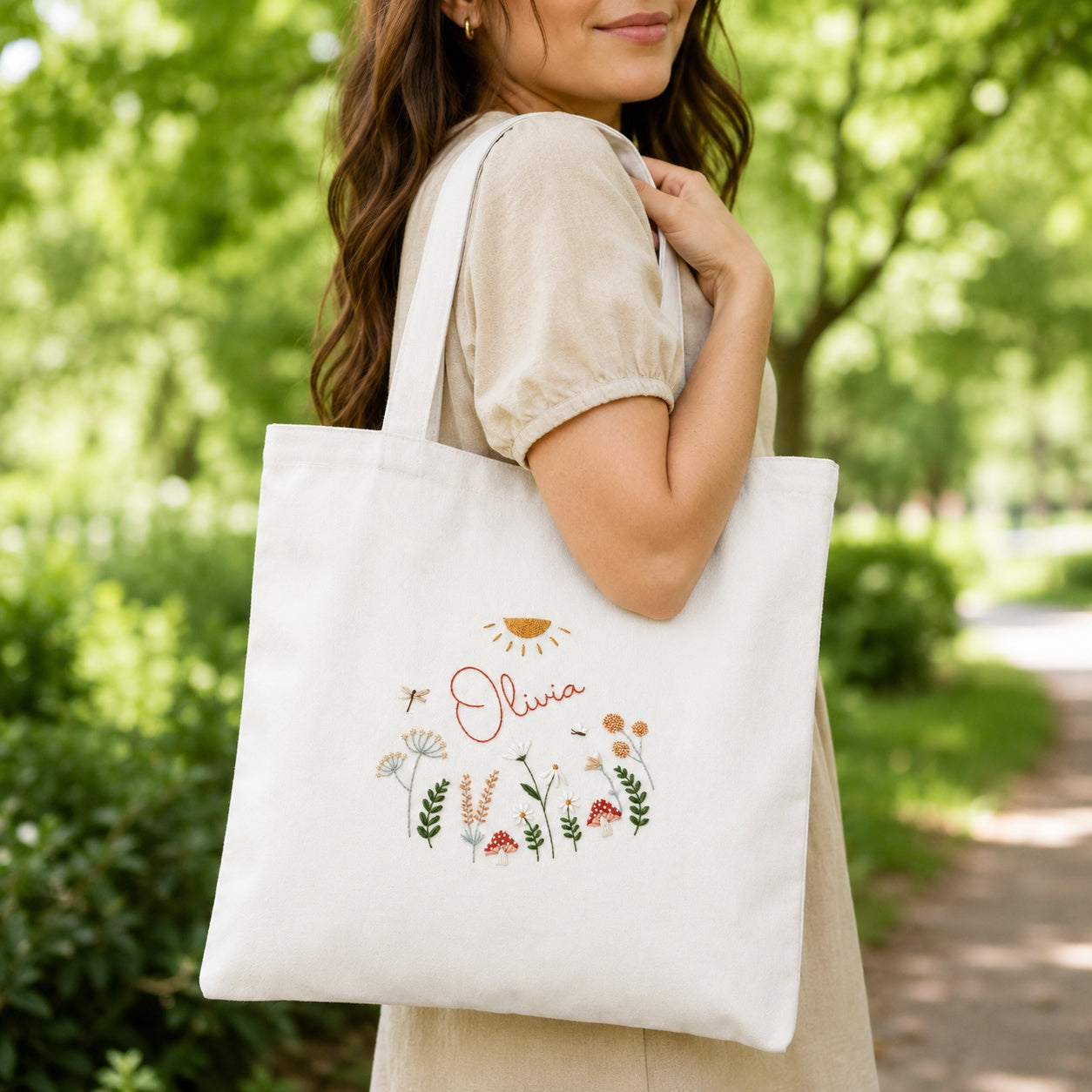 Personalized Hand Embroidered Flower Canvas Tote Bag, Cute Embroidery Tote Bag, Custom Bag, Aesthetic Bag, Handmade Tote Bag EMT01