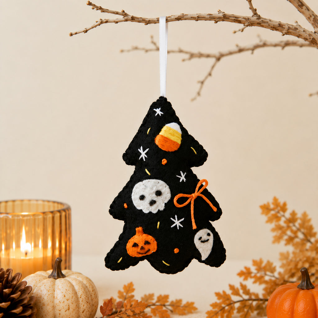 Set 4Pcs Handmade Halloween Tree Felt Tree Ornament, Cute Ghost Pumpkin Skull Hanging Decoration, Spooky Halloween Gift HFOR03