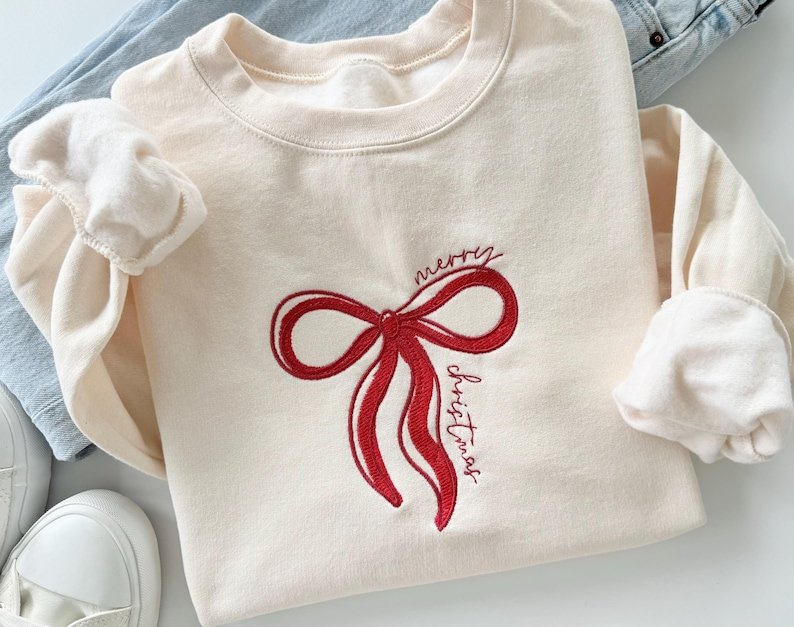 Merry Christmas Embroidered Sweatshirt, Christmas Sweatshirt, Christmas Sweatshirt for Women, Christmas Embroidery Sweatshirt XMASS12