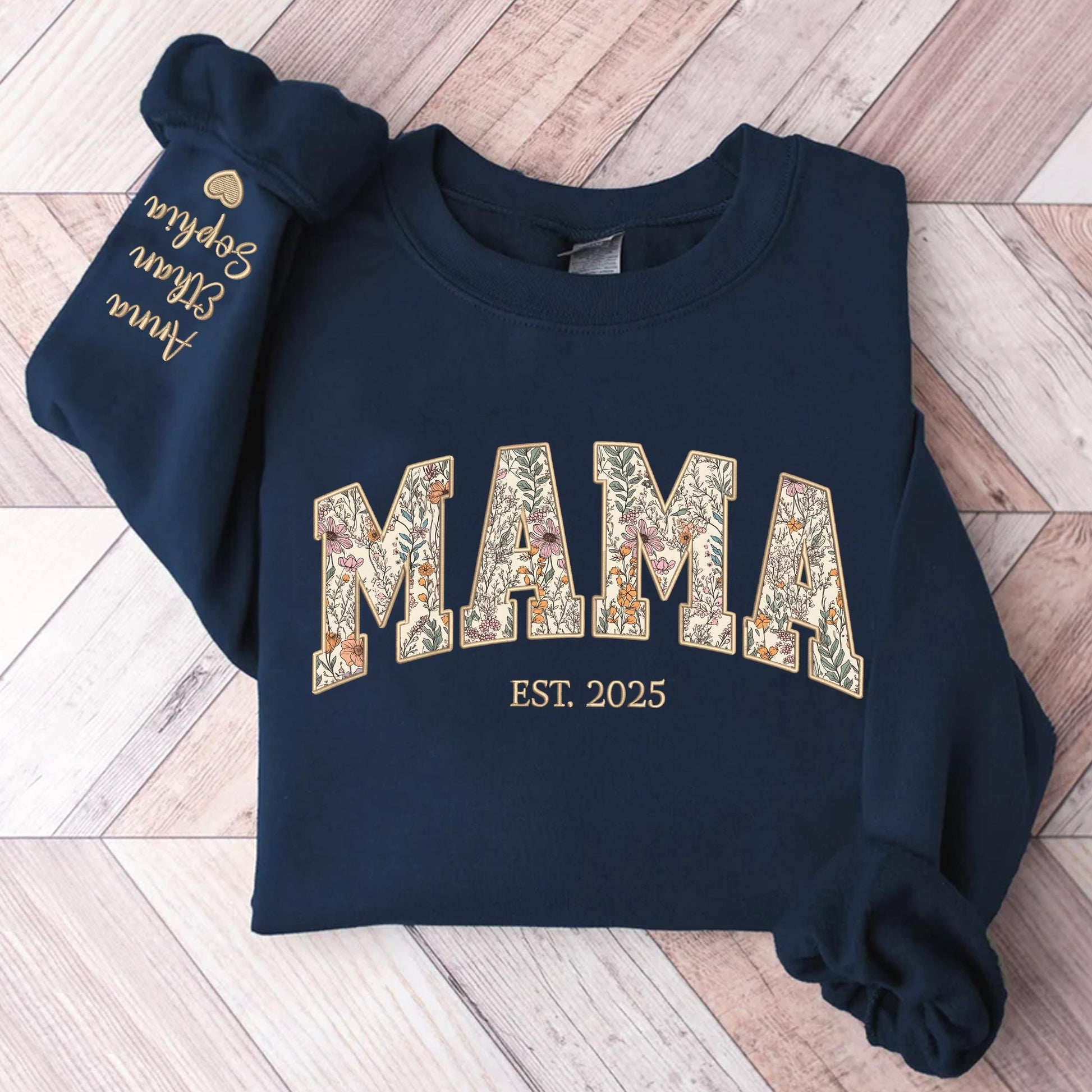 Custom Floral Mama Sweatshirt, Custom Mama Embroidered Sweatshirt, Personalized Mama Crewneck, Gift for Mama, Mothers Day Gifts, Mom Gifts