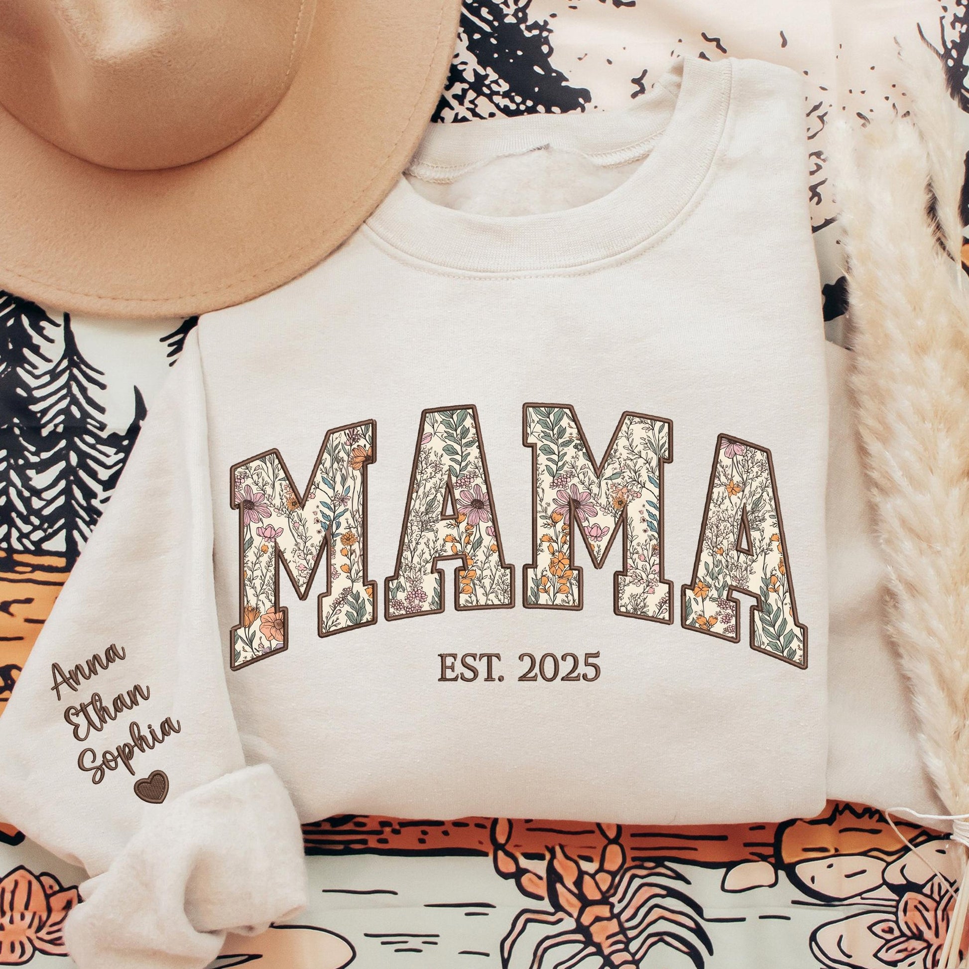 Custom Floral Mama Sweatshirt, Custom Mama Embroidered Sweatshirt, Personalized Mama Crewneck, Gift for Mama, Mothers Day Gifts, Mom Gifts