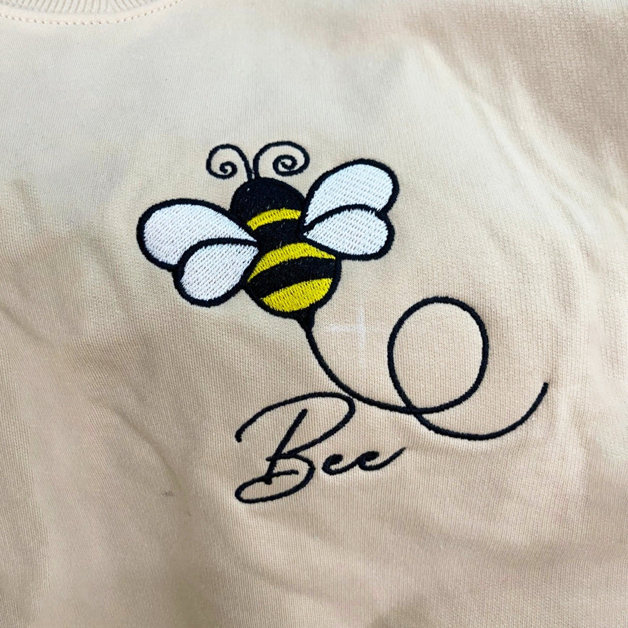 Personalized Grandma Embroidered Sweatshirt, Custom Name Bee Embroidered Sweater With Kids Names Sleeve, Mothers Day Gift for Mom, Grandma