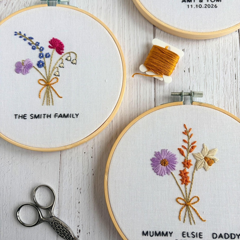 Custom Birth Month Flower Embroidery Hoop, Hand Embroidered Family Name Keepsake, Personalized Birth Flower Bouquet, Handmade Floral Wall Art EM20