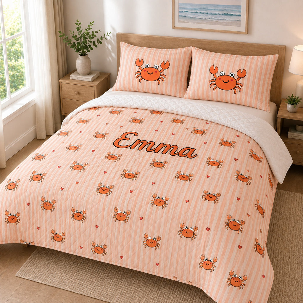 Personalized Crab Quilted Bedding Set, Sea Animal Blanket, Custom Name Cute Coastal Crab Quilt with Pillow Covers, Beach Style Bedroom Decor QBEDSET24