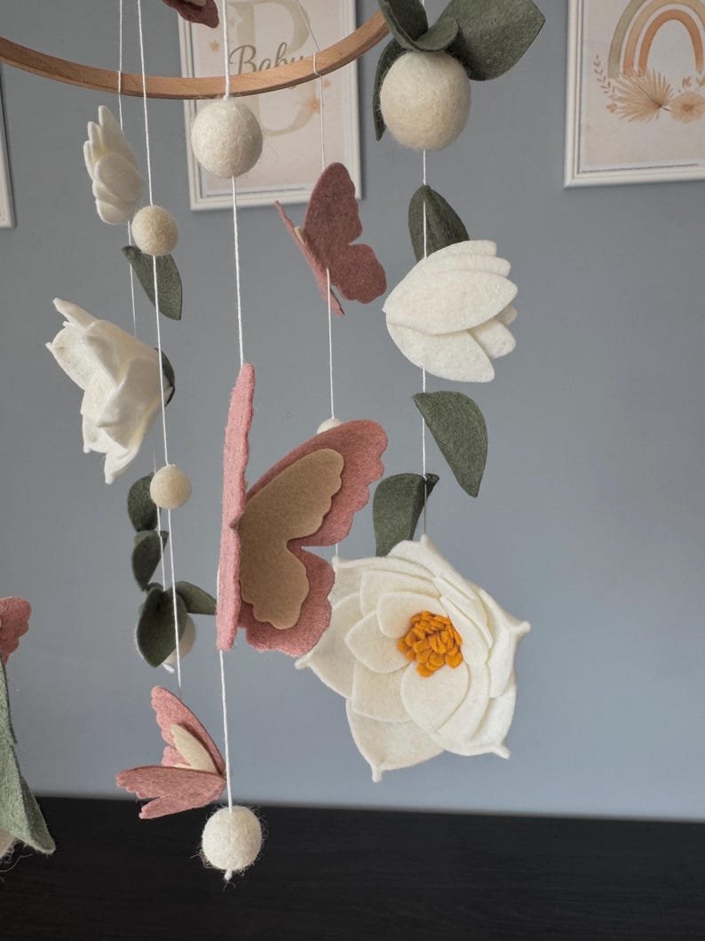 Floral Butterfly Baby Mobile, Handmade Felt Crib Mobile with Flowers and Butterflies, Girl Nursery Decor, Baby Shower Gift BBMB45