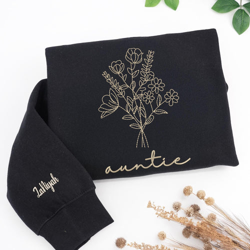Auntie Embroidered Sweatshirt, Floral Stitch Pullover, Custom Name Crewneck, Cozy Aunt Gift, Minimalist Sweater