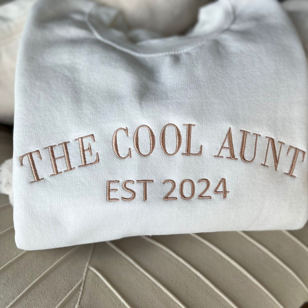 The Cool Aunt Sweatshirt, Est. 2024 Embroidery, Custom Aunt Gift, Cozy Crewneck Sweater, First Time Aunt Announcement Shirt