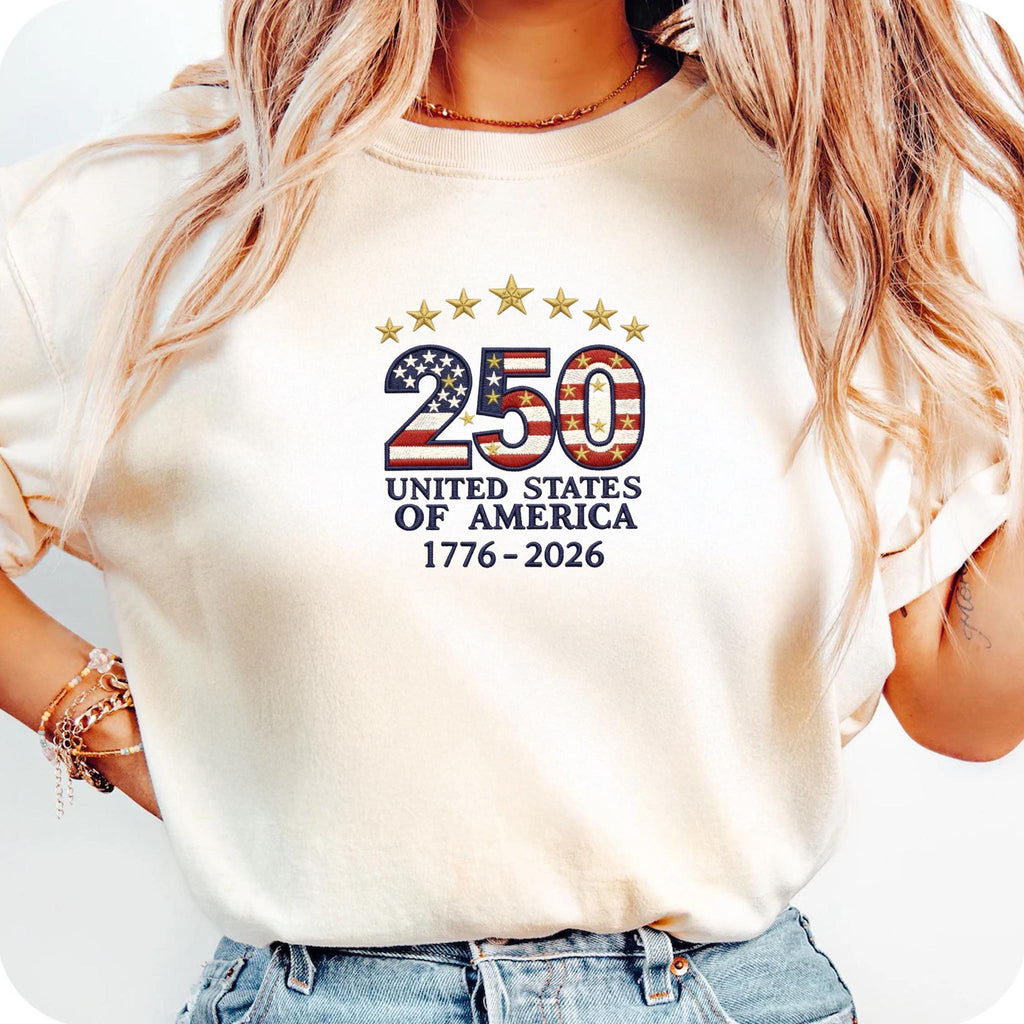 USA 250th Anniversary Embroidery Sweatshirt – American Independence 1776–2026, Patriotic Machine Embroidery Sweatshirt