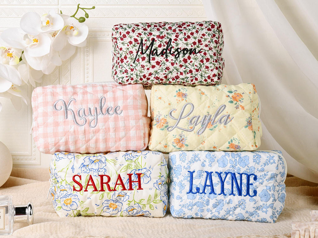 Personalized Embroidered Makeup Bag – Custom Floral Cosmetic Bag, Travel Makeup Pouch, Bridesmaid Gift for Her