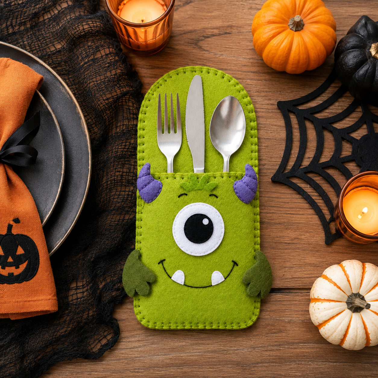 Handmade Felt Monster Cutlery Holder, Halloween Silverware Holder, Cute Fall and Halloween Table Decor, Thanksgiving Cutlery Pocket, Holiday Dining Decor FELTCH02