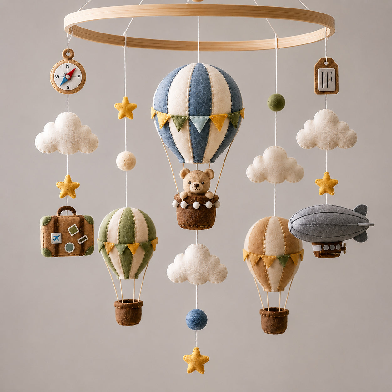 Personalized Adventure Hot Air Balloon Felt Baby Mobile, Handmade Travel Nursery Crib Mobile, Bear and Cloud Baby Room Decor BBMB02