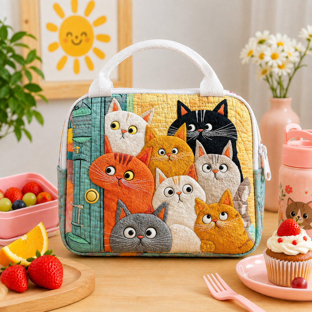 Cute Cat Quilted Lunch Bag, Insulated Quilted Lunch Tote, Cat Lunch Bag, Custom Name Lunch Bag, Picnic Bag, Reusable Lunch Tote QLB02