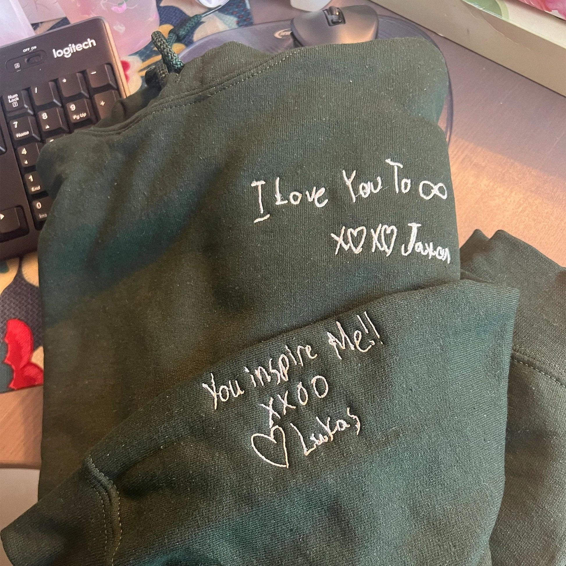 Custom Your Handwriting Embroidered Sweatshirt, Embroider Couple Message Shirt, Couple Matching Hoodie, Personalized Gift For Dad and Mom