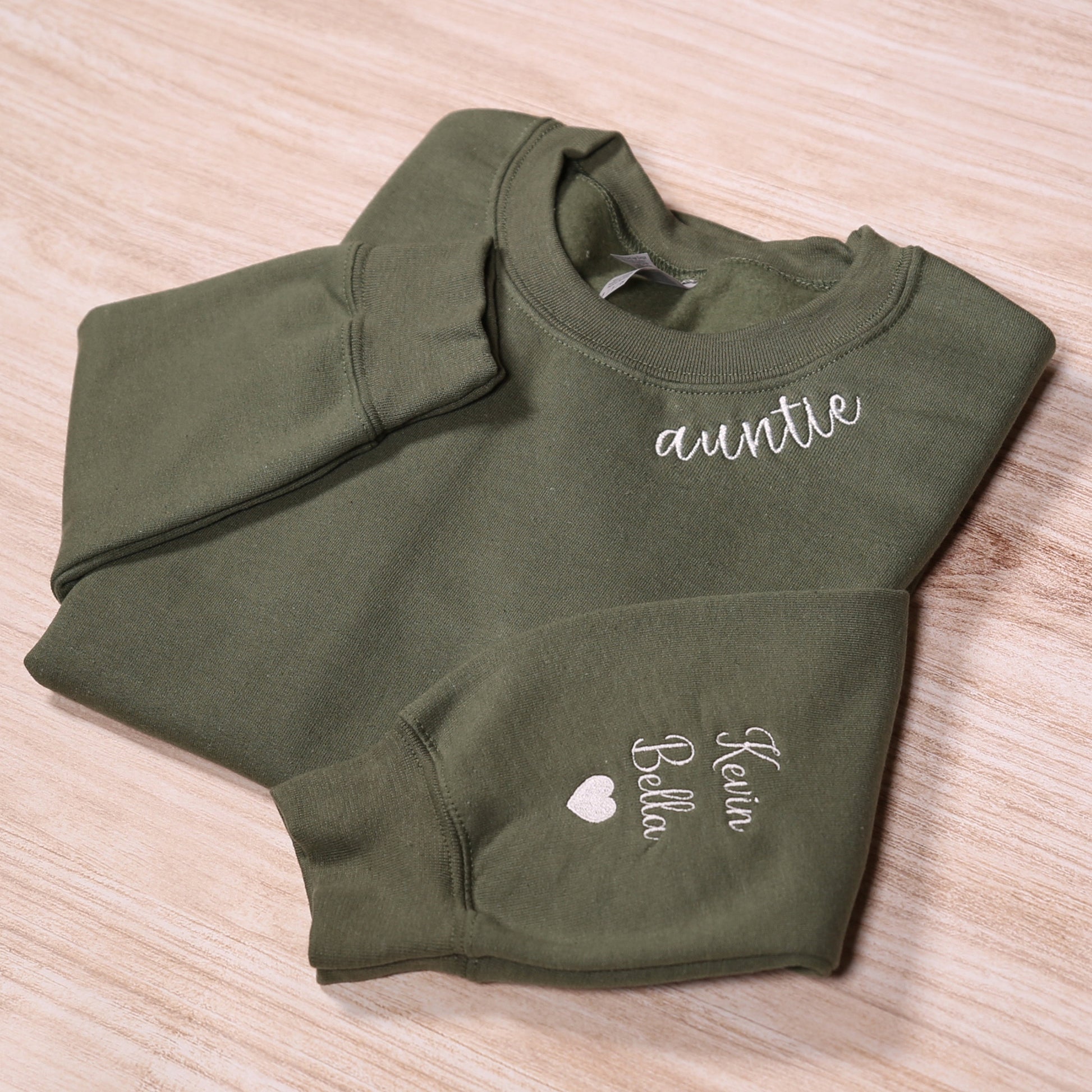 Custom Auntie Sweatshirt, Personalized Embroidered Names, Aunt Gift, Cozy Minimal Sweater, Cute Aunt Outfit, Custom Sleeve Design