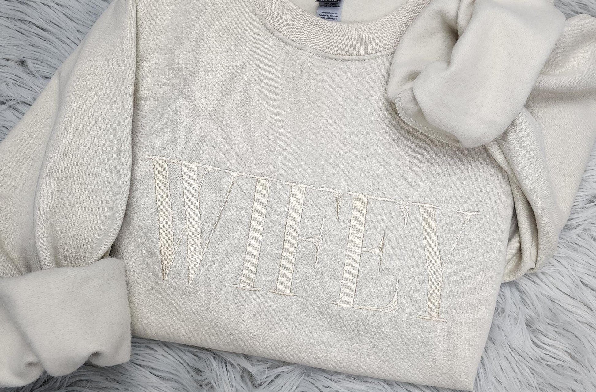 Wifey Embroidered Sweatshirt, Minimalist Bridal Sweater, Wedding Gift for Bride, Engagement Outfit, Newlywed Apparel