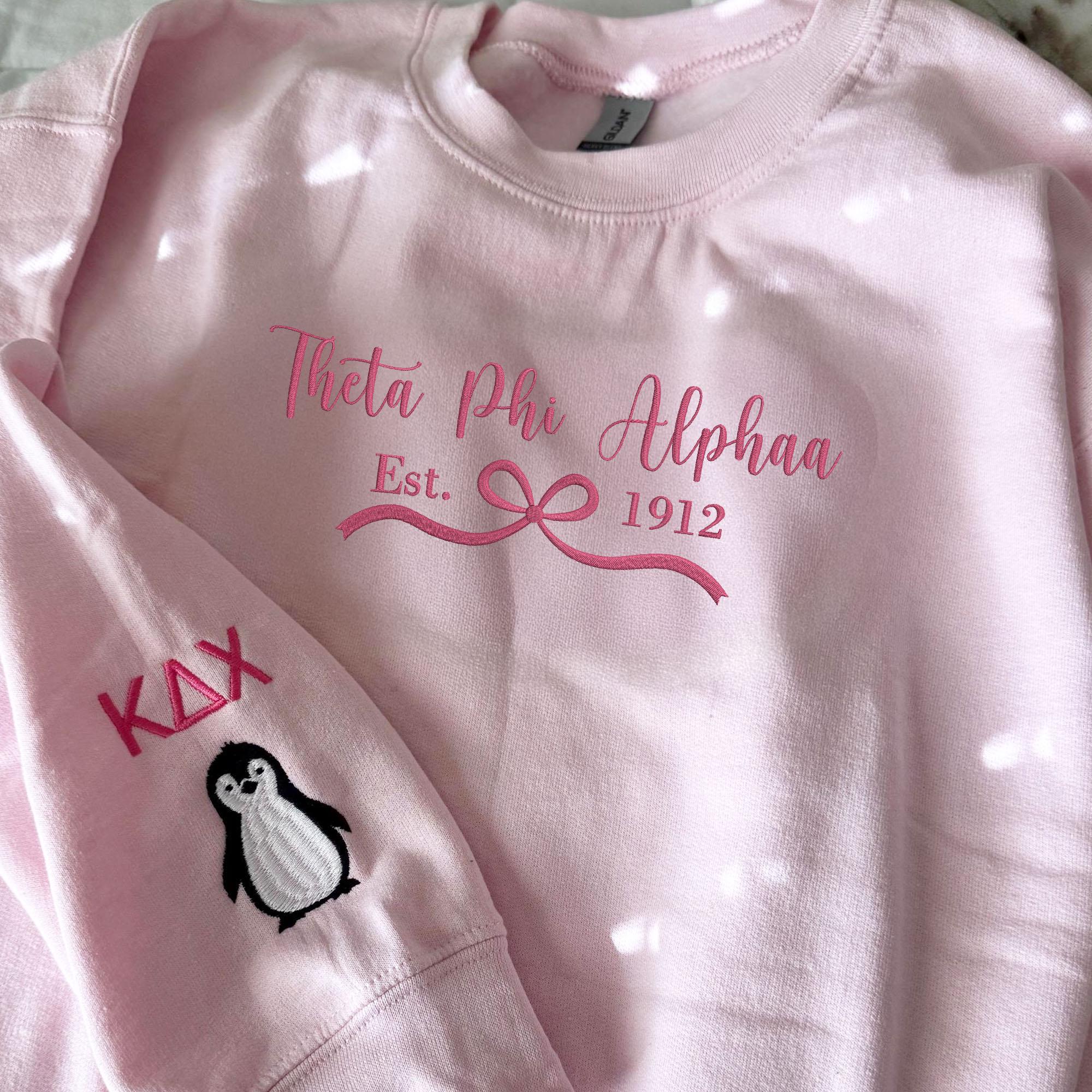 Custom Embroidered Girl's Trip 2025 Sweatshirt, Coquette Bow Shirt, Coquette Sorority Hoodie, Besties Gifts For Her, Gift For Girl