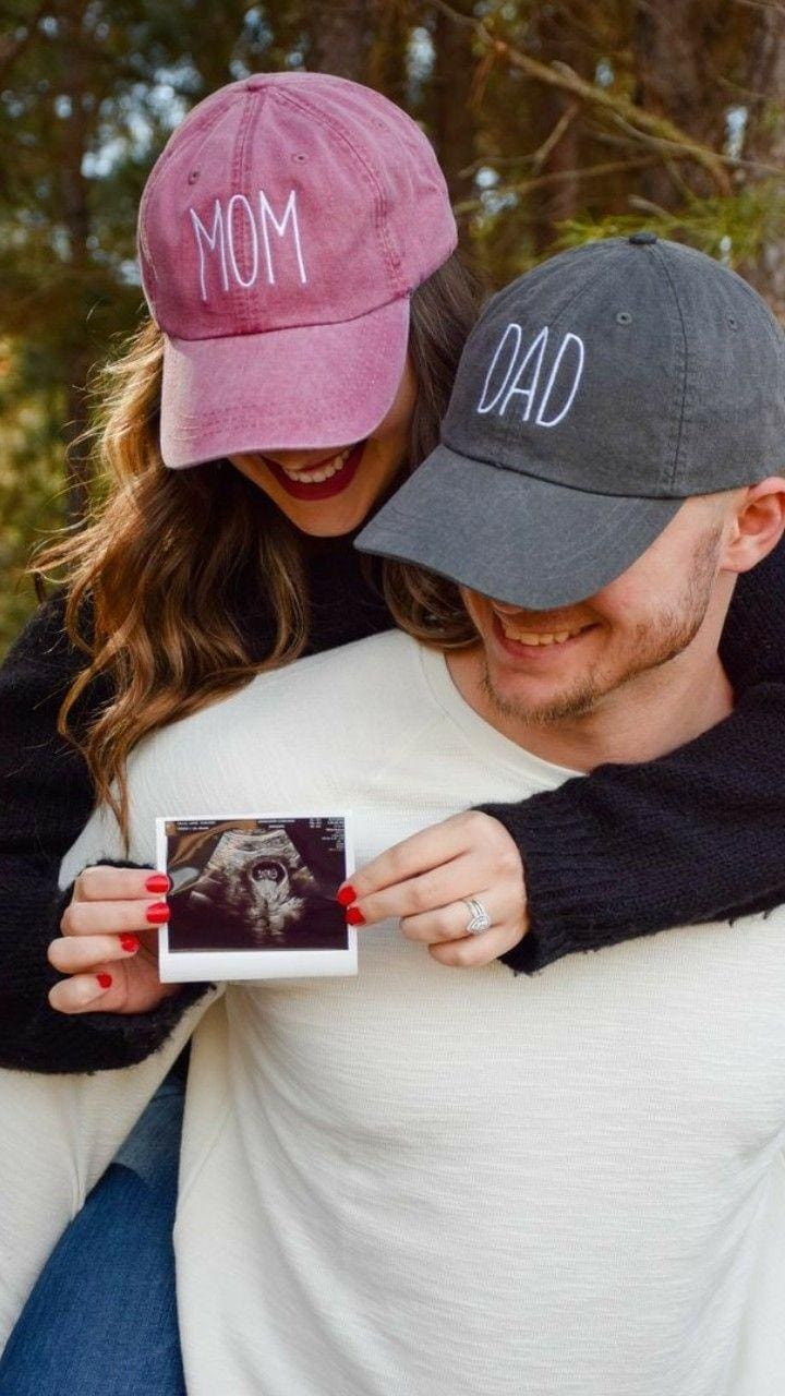Custom Embroidered Hat with Name or Title – Personalized Dad Mom Baseball Cap for Baby Announcement or New Parent Gift Idea