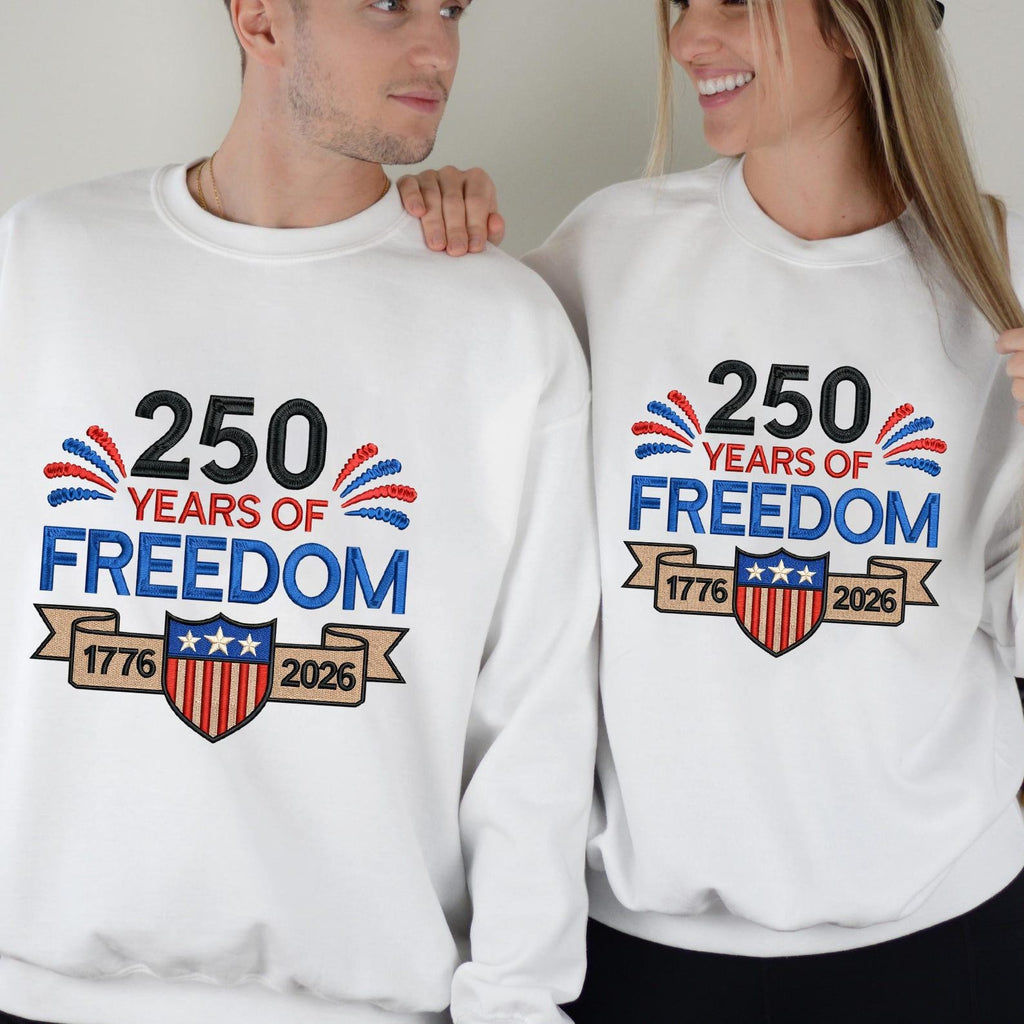 250 Years of Freedom USA Embroidered Sweatshirt – Independence Day 1776–2026 Patriotic Crewneck
