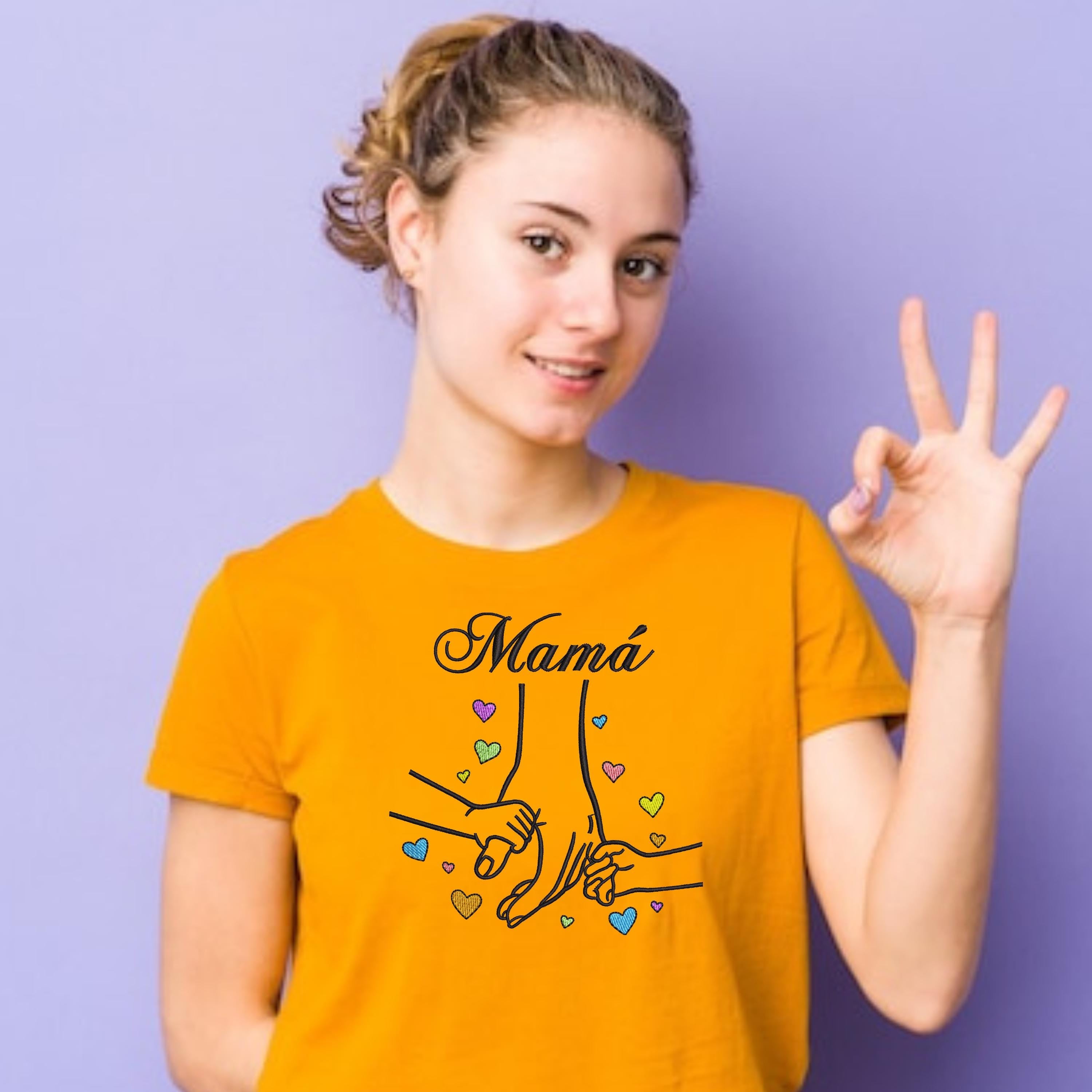 Mama Hand Holding Embroidery Sweatshirt – Heart Sketch Embroidered Sweatshirt, Minimal Mother Gift