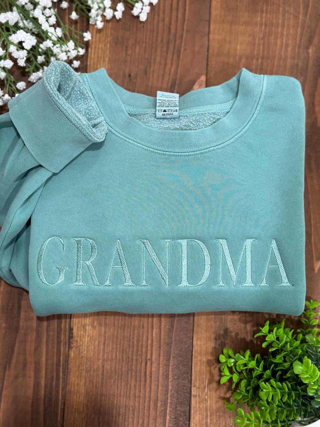 Grandma Embroidered Sweatshirt, Cozy Crewneck Sweater, Gift for Grandma, Minimal Stitch Letter Pullover, Family Gift Idea