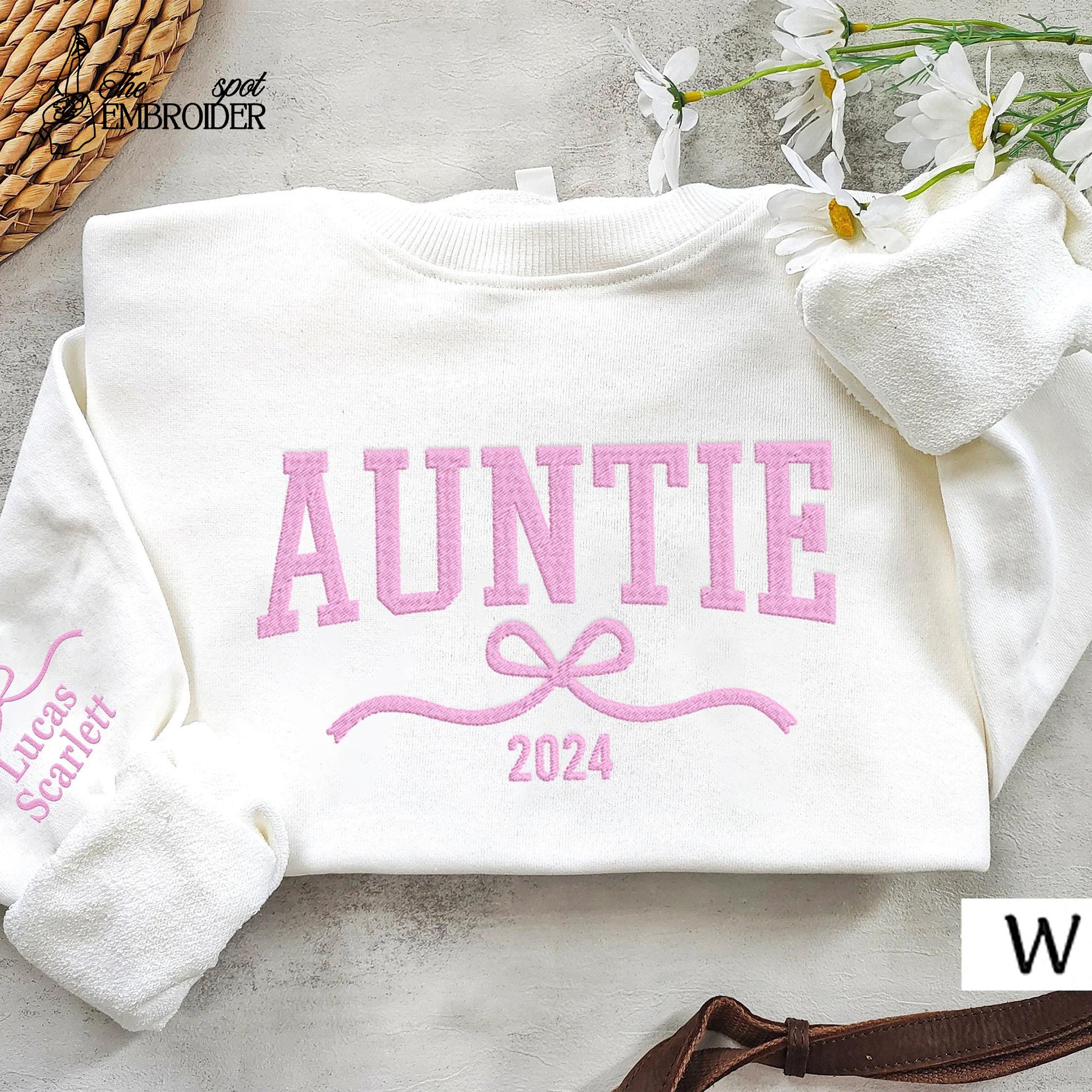 Embroidered Auntie Bow Sweatshirt, Bow Sweatshirt, Gift for Grandma, Auntie Shirt, Coquette Auntie Shirt, Auntie Shirt, Mother's Day Shirt